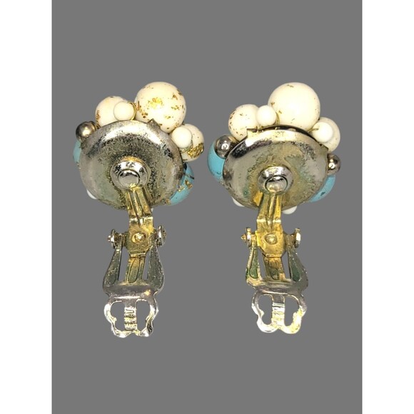 Vtg Cluster Teal Ivory Clip On Earrings 1" Gold Silver Accent Classic Vintage - Picture 4 of 5
